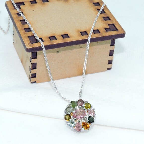 Tourmaline Gemstone Silver Pendant Necklace for Womens - Picture 9 of 9